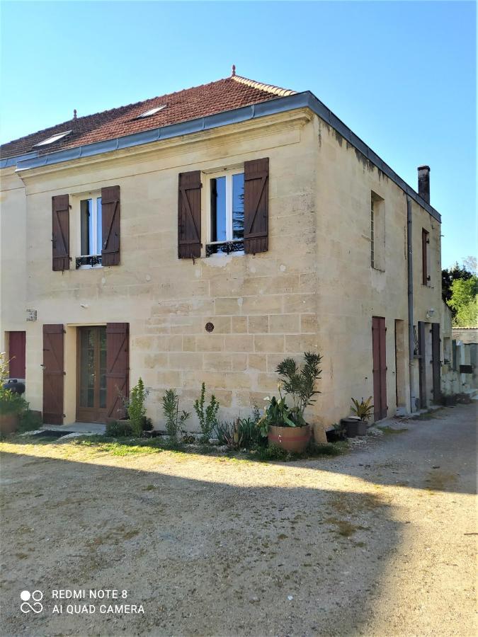 Villeneuve Apartment *