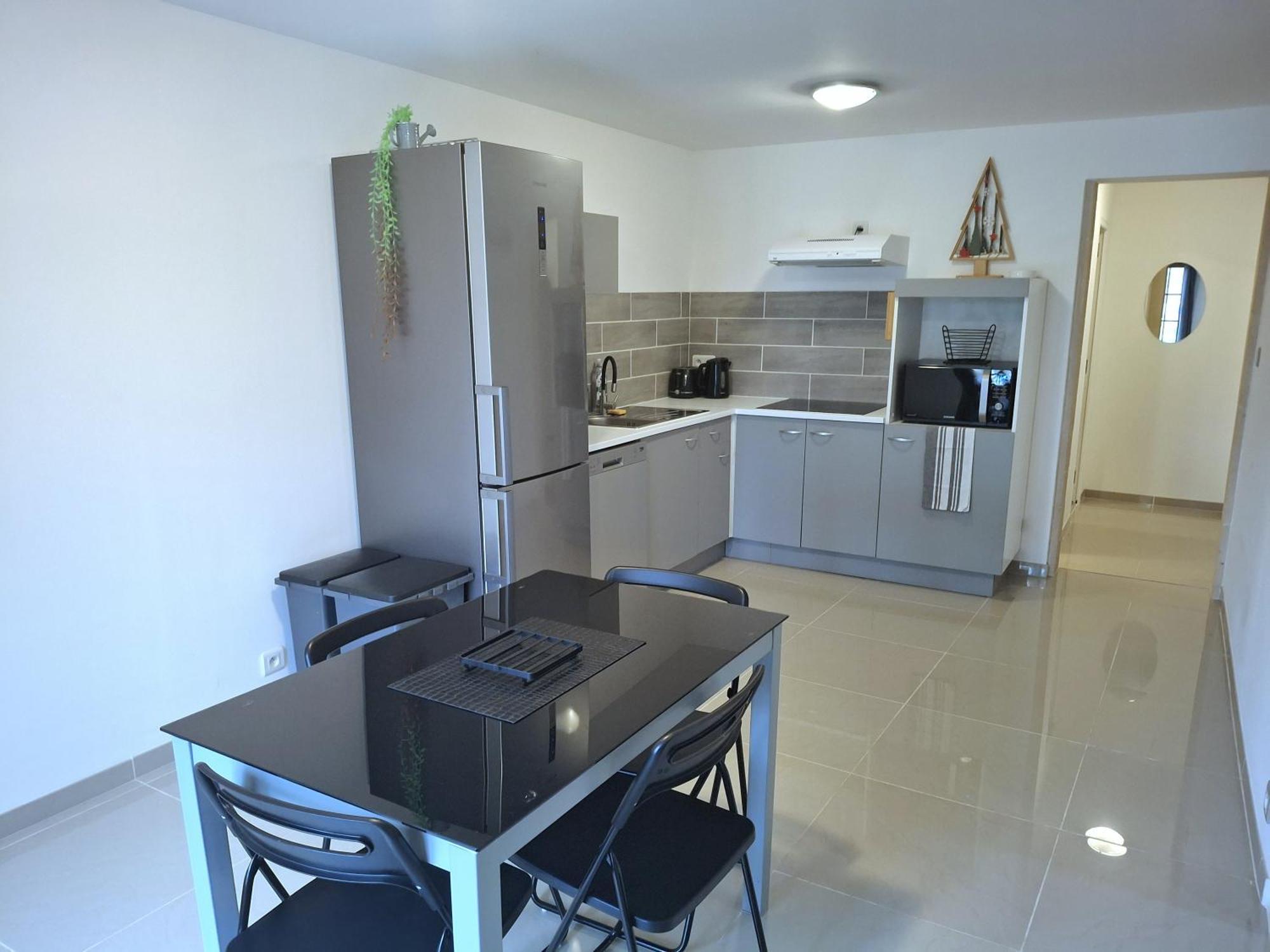 Apartment Villeneuve *